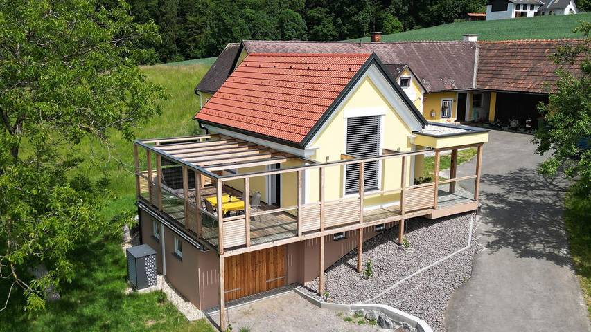 Ferienhaus für 4 Personen, mit Garten und Balkon in Bad Gleichenberg