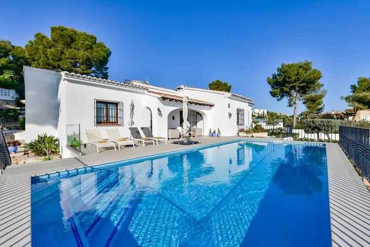 Casa rural para 7 personas, con terraza y jardín, Se admiten mascotas en Teulada