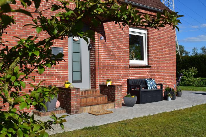 Ferienwohnung für 5 Personen, mit Terrasse und Garten in Leer und Umgebung - 2