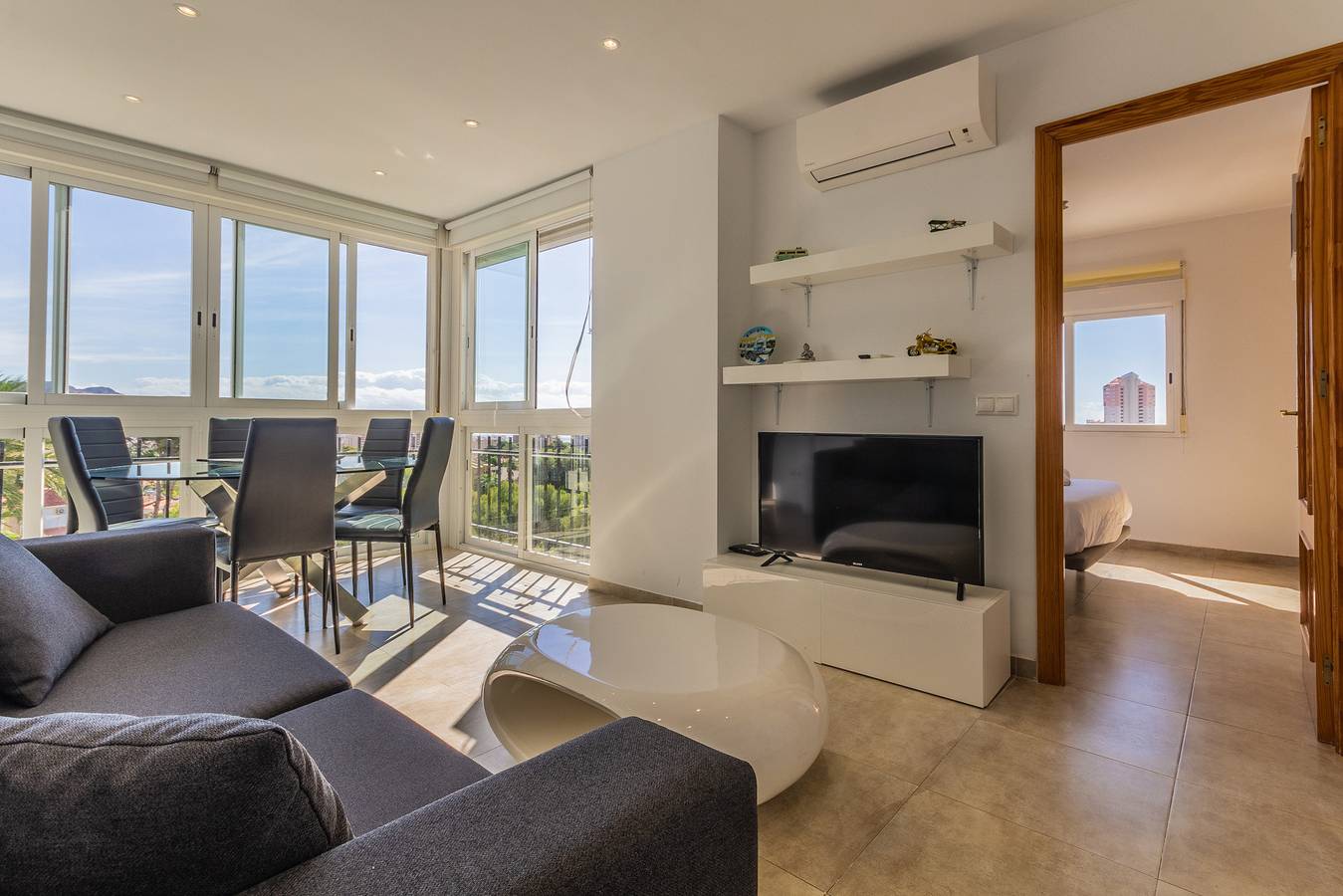 Amazing Benidorm Views 2Br Flat - Pool - Parking in Benidorm, Costa Blanca