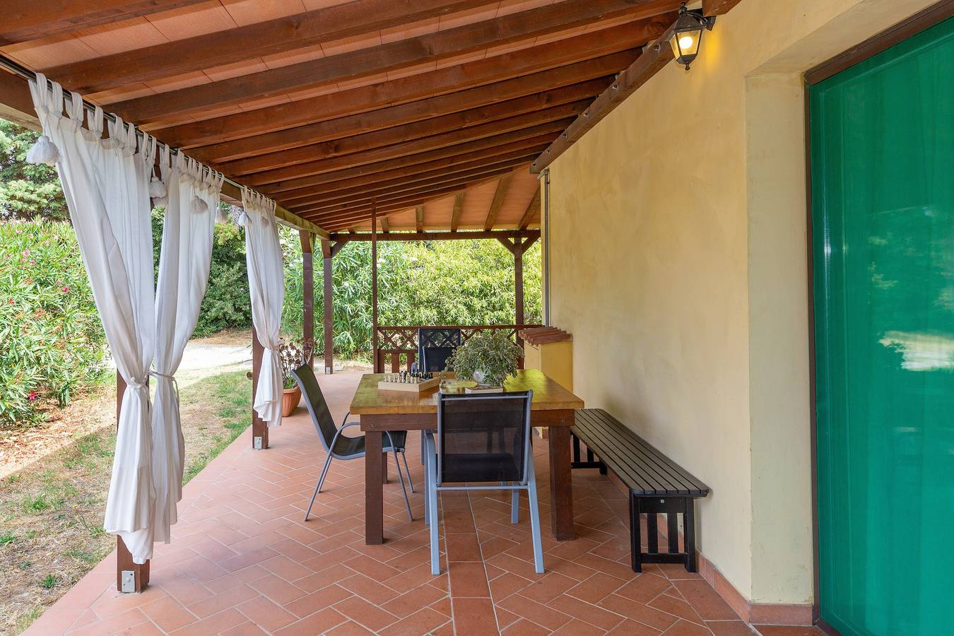 Agriturismo 'Il Nazareno - Civetta' mit Gemeinschaftspool, privater Terrasse und Wlan in Cecina, Etruskische Küste