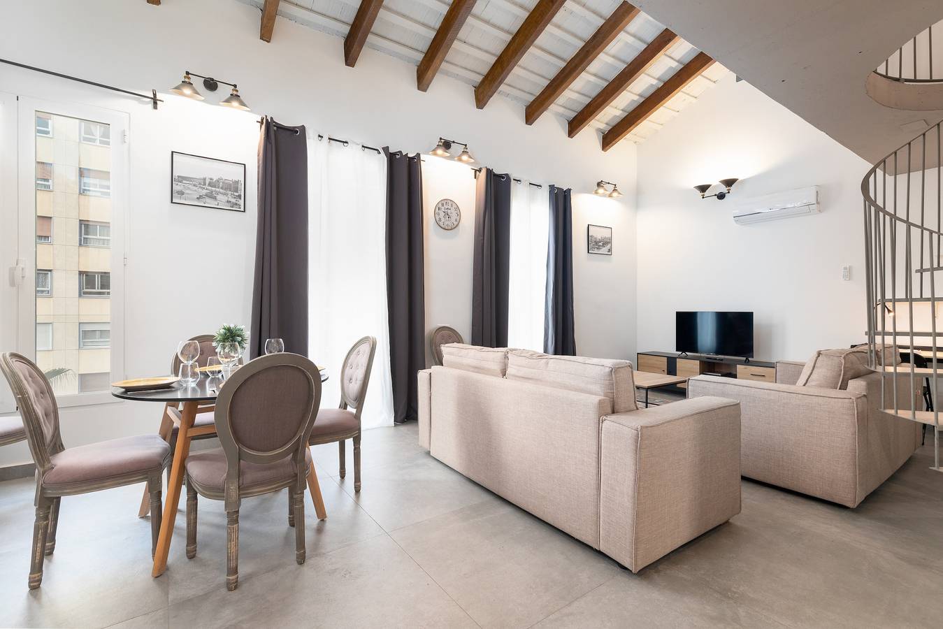 Entire apartment, Belmar Apartments 5 in Valencia City Centre, Valencia