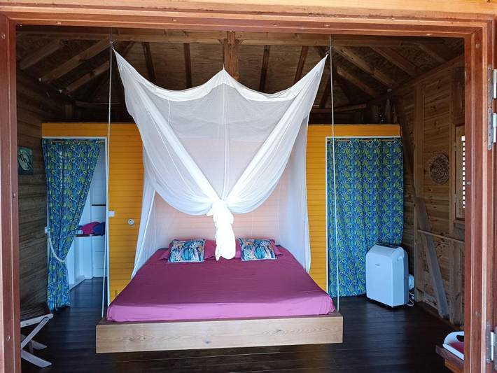 Location de vacances pour 2 personnes, avec jardin et vue à Terre-de-Bas - 4