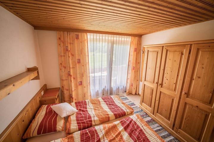 Hotel für 3 Personen, mit Balkon und Garten, kinderfreundlich - 1