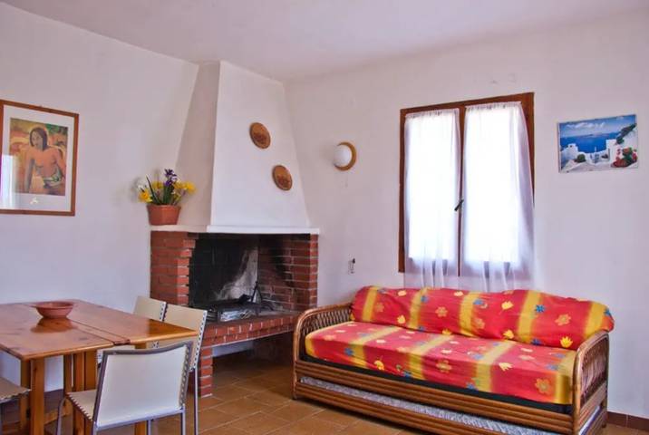 Location de vacances pour 8 personnes, avec balcon à Porto Ottiolu