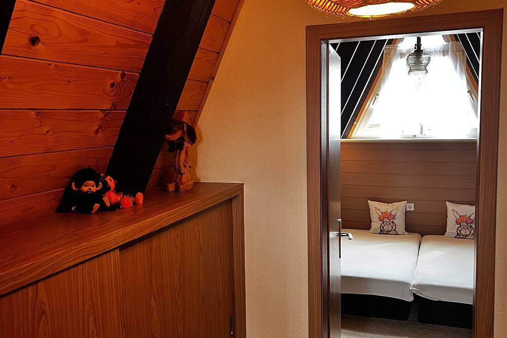 Cozy vacation home with sunny terrace Frankenwald near bathing lake / Smart-Tv in Lichtenberg (Oberfranken), Distrito de Hof
