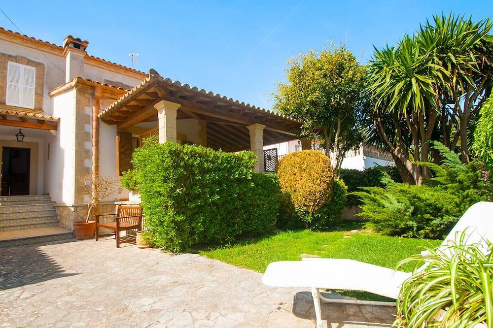 Schöne Villa für 9 mit Blick auf das Meer, Strand, Garten, Terrassen, Wifi, Aacc in Bonaire, Alcúdia