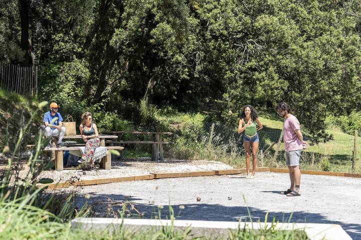 Camping für 4 Personen, mit Terrasse in Nouvelle-Aquitaine - 3
