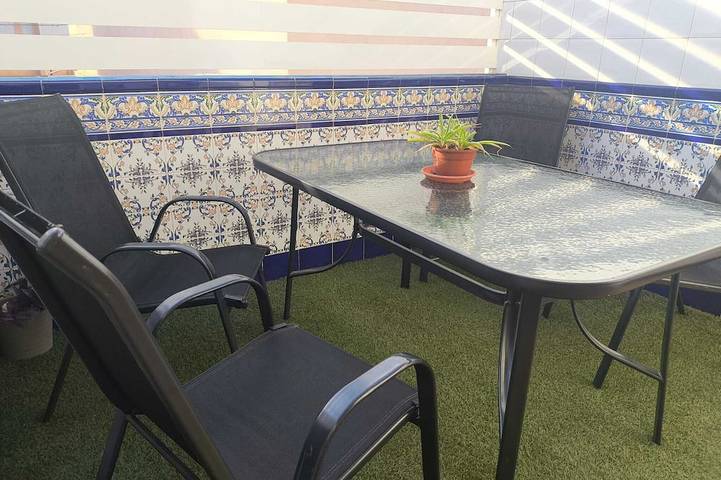 Ferienwohnung für 4 Personen, mit Balkon und Garten - 1