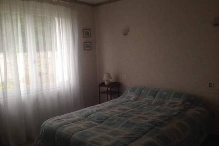 Location de vacances pour 6 personnes, avec terrasse et jardin à Lantic - 2