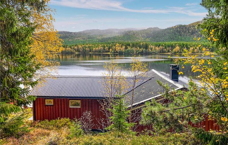Ferienhaus für 6 Personen, mit Seeblick und Garten sowie Terrasse in Tröndelag - 2