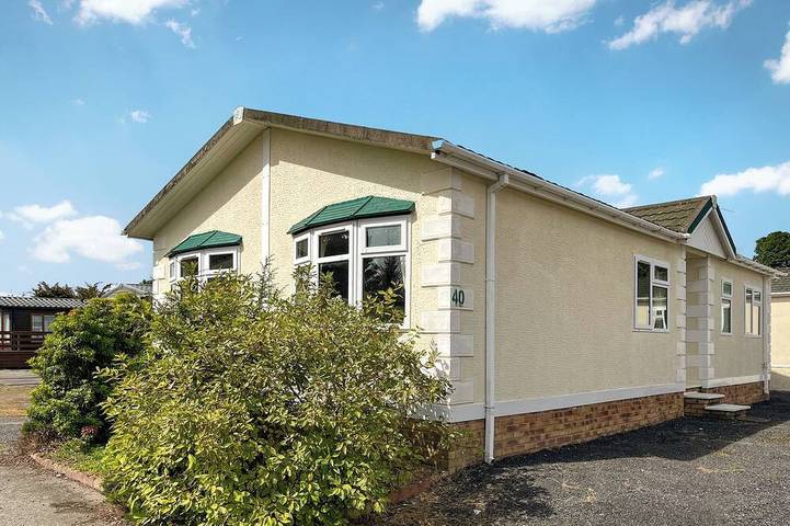 Cottage for 4 people, with garden, with pets in Newton Stewart