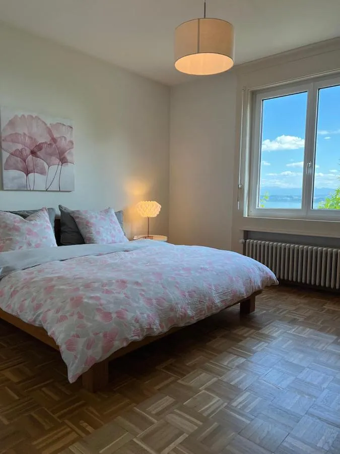 Appartement de vacances pour 7 personnes, avec vue ainsi que jardin et vue sur le lac - 1