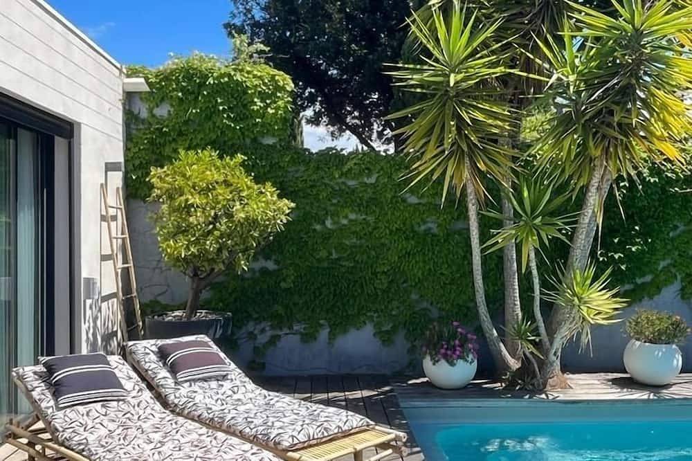Villa for 6 People in Marseille, Marseille region