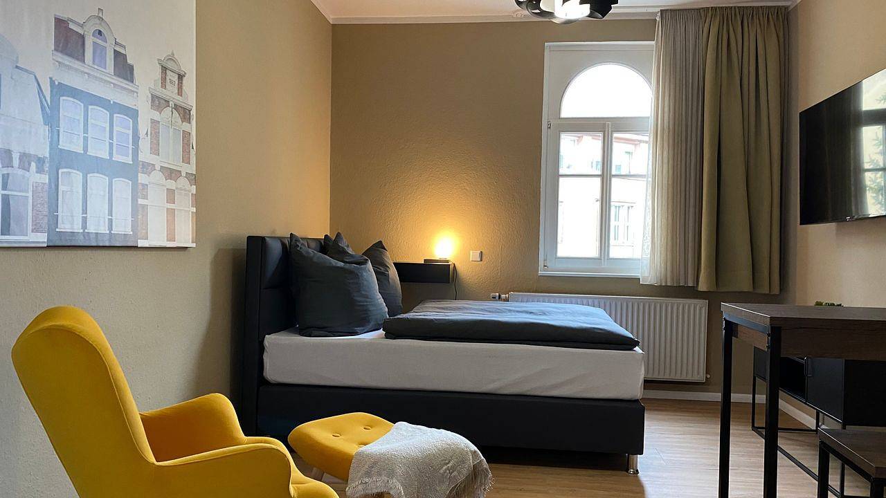 Ganze Ferienwohnung, Ferienwohnung für 2 Personen (22 m²) in Bautzen in Bautzen, Oberlausitz Niederschlesien