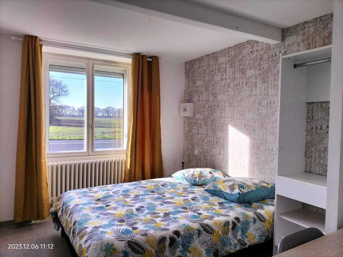 Appartement entier, 2 Sdb - 2 Chambres - 1 lit d'appoint enfants in Montaigu-Vendée, Vallée de la Loire