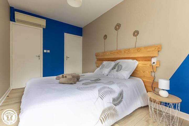 Location de vacances pour 6 personnes, avec jardin dans Champs - 3