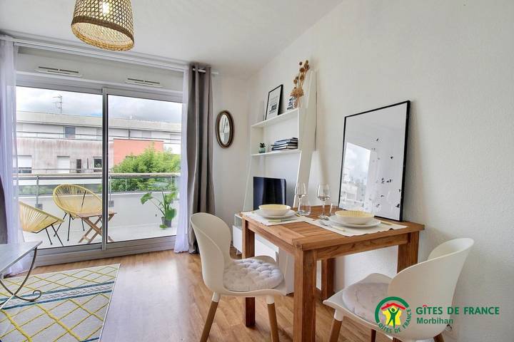 Gîte pour 2 personnes, avec Terrasse à Séné - 3