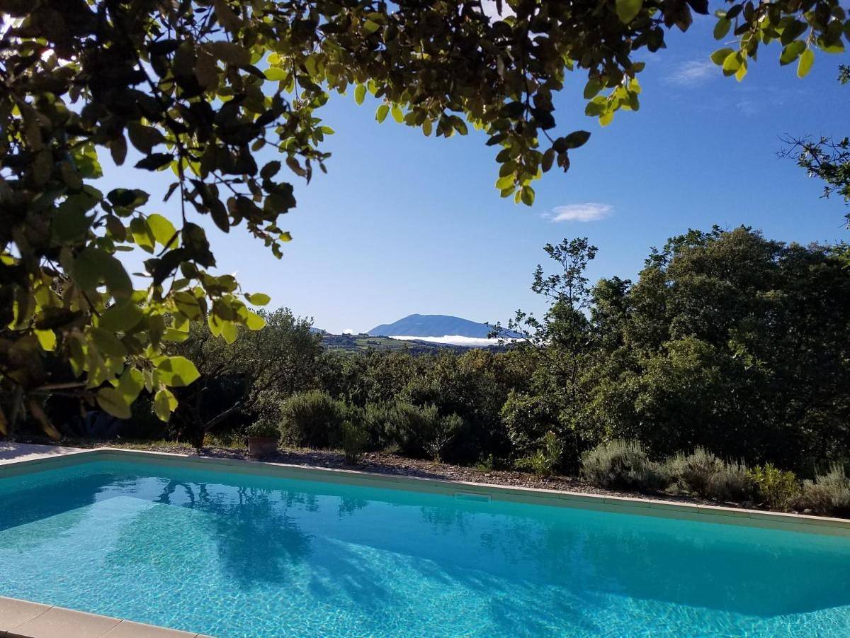 Double Room with Garden View in Saint-Maurice-sur-Eygues, Région de nyons