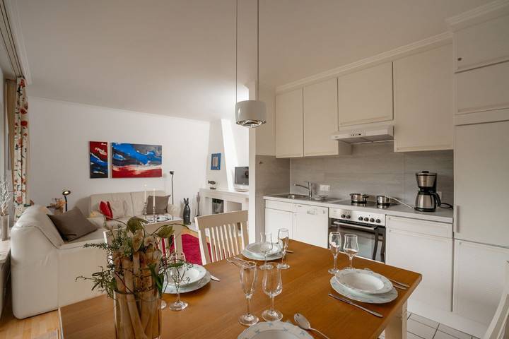 Ganze Wohnung, Gemütliche Erdgeschosswohnung mit Kamin in Morsum in Sylt-Ost, Sylt (Gemeinde)