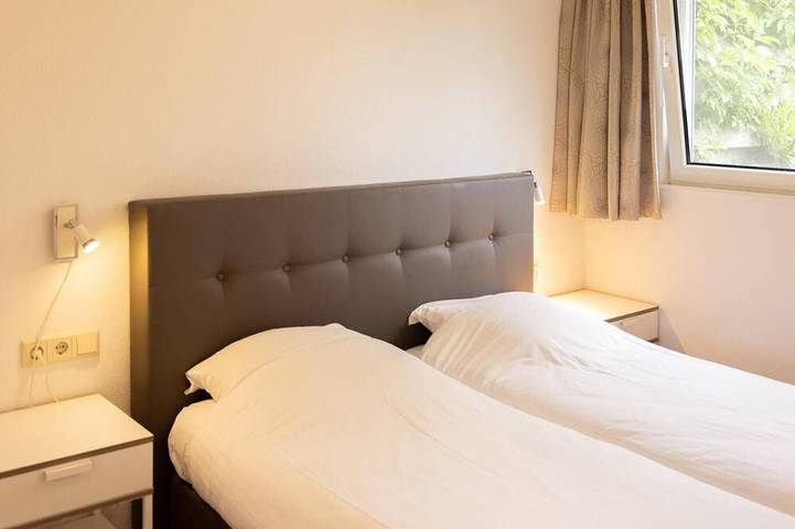 Ferienhaus für 4 Personen, mit Terrasse und Sauna sowie Pool, mit Haustier in Earnewâld - 4