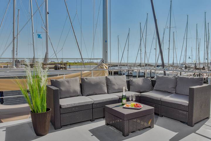 Hausboot für 4 Personen, mit Terrasse und Sauna sowie Ausblick in Heiligenhafen - 3