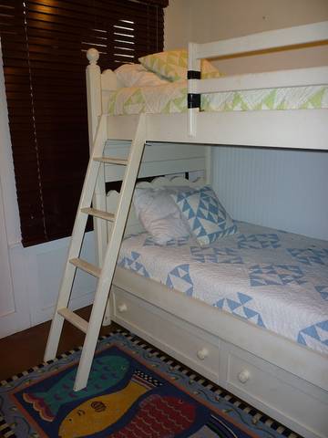 Cabin for 5 Guests in Rosemary Beach, Emerald Coast, Picture 1
