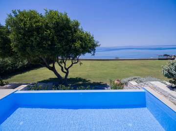 Villa for 6 Guests in South Crete, Crete, Picture 3