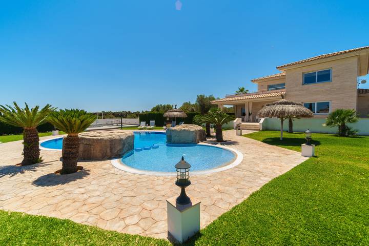 Finca am Strand für 6 Personen, mit Whirlpool und Garten sowie Terrasse in Muro - 3