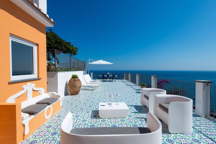 Villa pour 8 personnes, avec vue ainsi que jardin et terrasse à Amalfi - 4
