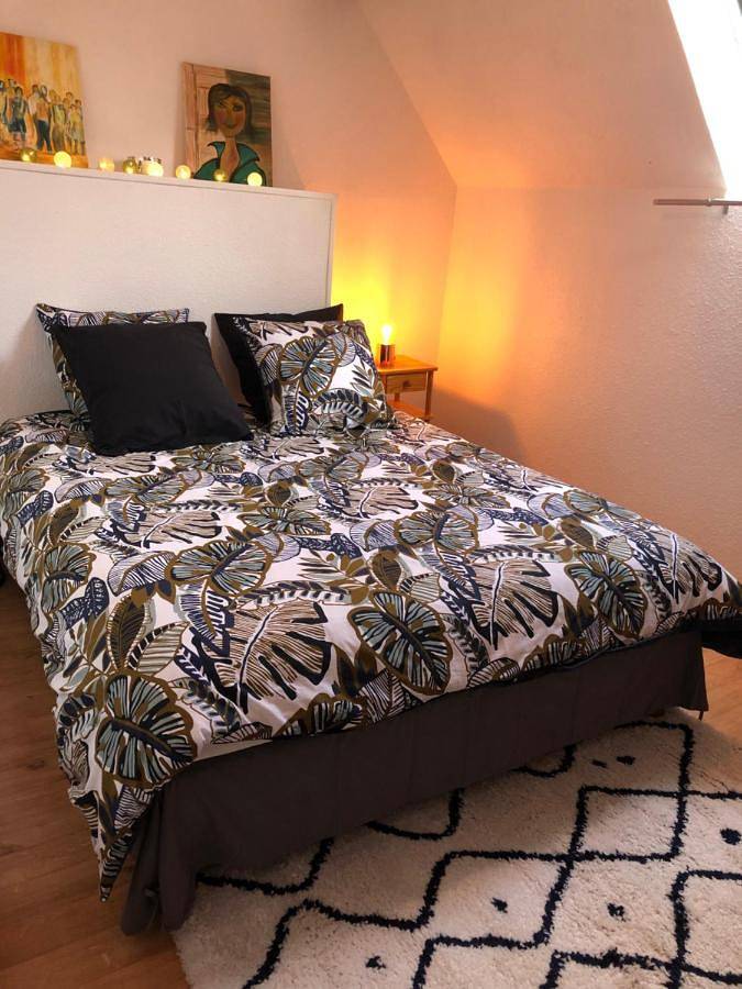 Location de vacances pour 8 personnes, avec jardin à Préveranges - 4