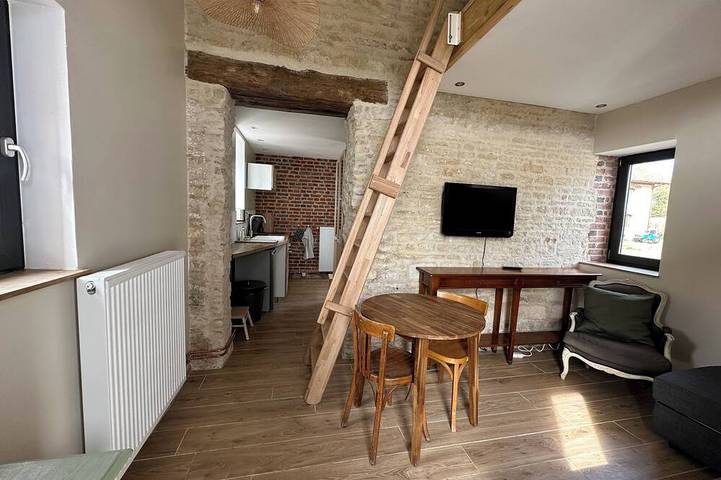 Gîte pour 4 personnes, avec jardin à Neauphe-sur-Dive - 4