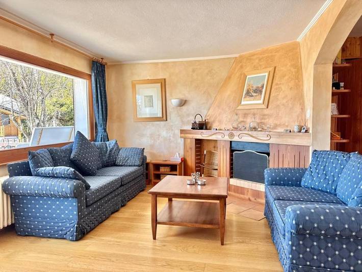 Chalet pour 13 personnes, avec Balcon et Terrasse ainsi que Jardin et Vue à Crans-Montana - 4