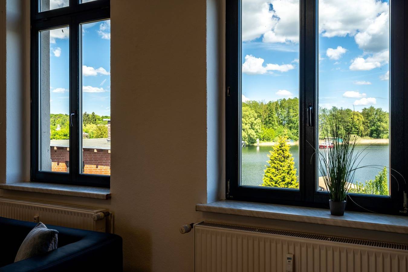 Appartement entier, Ferienwohnung Blue Sea im Herzen von Malchow mit Seeblick und Kamin in Malchow, Fleesensee