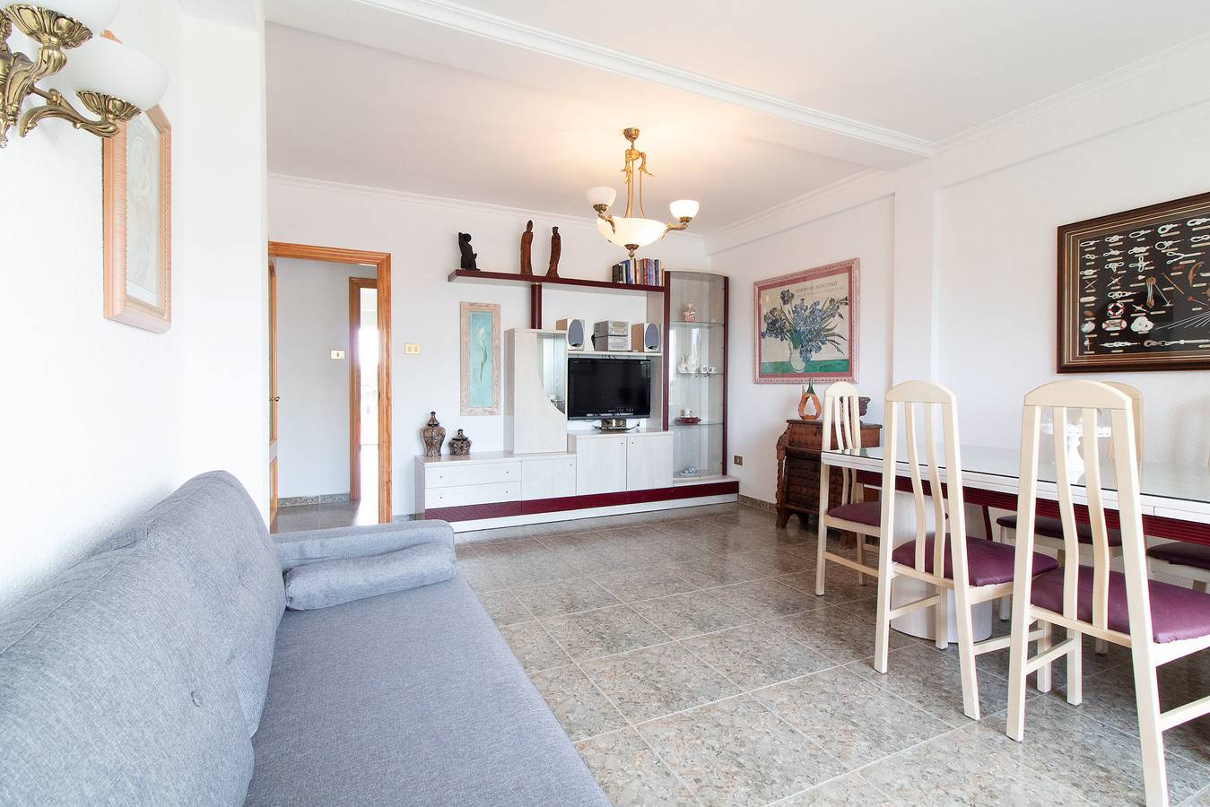 Apartamento entero, Global Vacacional: Apartamento con terraza y piscina en primera línea de playa in Canet de Berenguer, Costa de Valencia