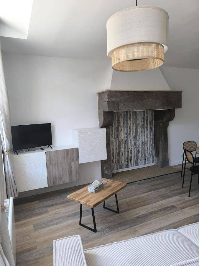 Gîte pour 5 personnes à Saint-Jean-le-Thomas - 2