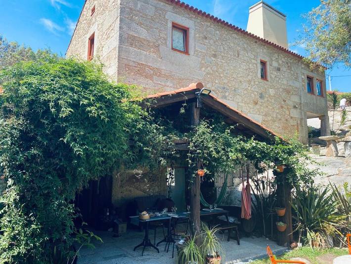 Gîte pour 2 personnes, avec jardin ainsi que vue et terrasse dans Vilar de Mouros - 2