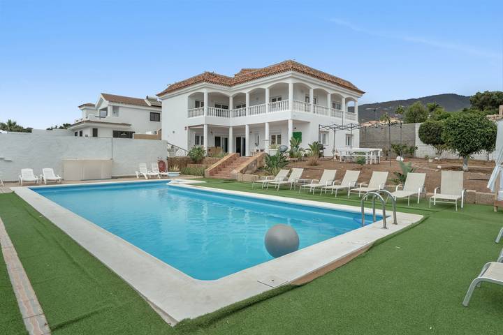 Villa für 25 Personen, mit Balkon und Garten auf Teneriffa