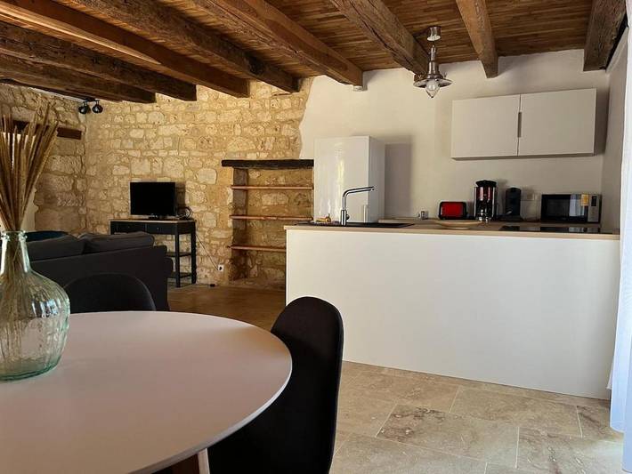 Location de vacances pour 5 personnes, avec jacuzzi ainsi que piscine et jardin à Monsac - 3