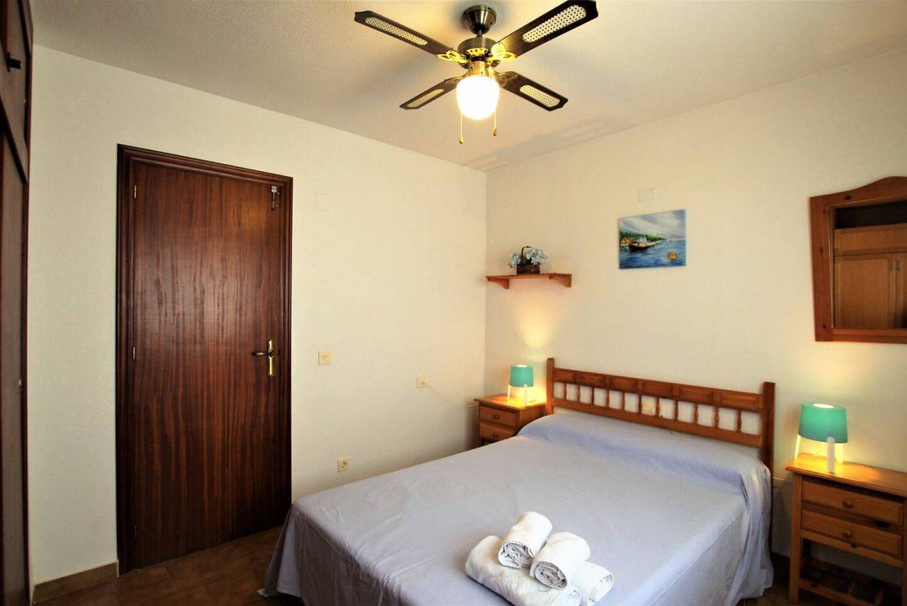 Ganze Wohnung, Ferienwohnung für 4 Personen mit Pool in Cabo Roig, Costa Blanca