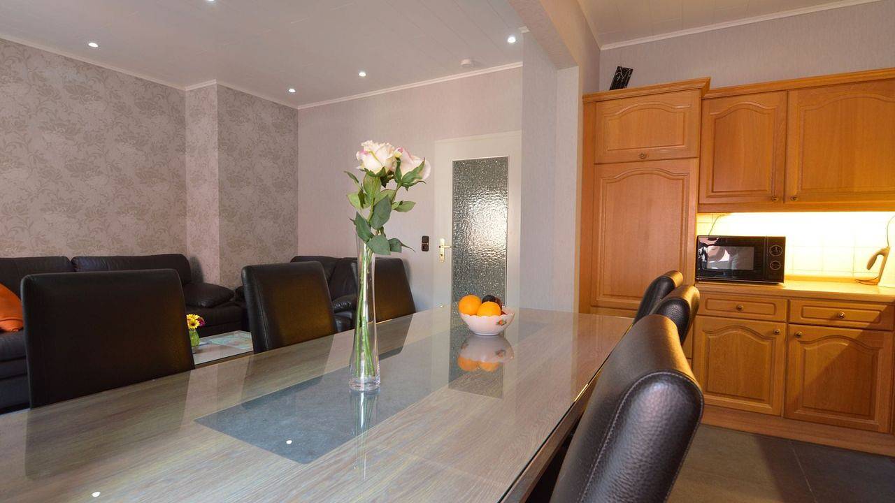 Ganze Ferienwohnung, Ferienwohnung für 14 Personen (19 m²) in Zell (Mosel) in Zell Stadt (Mosel), Zell (Mosel)