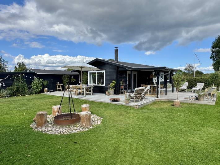 Ferienhaus für 6 Personen, mit Terrasse und Garten in Flovt Strand - 2