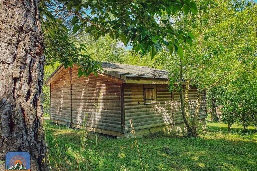 Chalet 2 étoiles - Piscine - ccbbgeb in Fenouillet, Parc naturel régional Corbières-Fenouillèdes