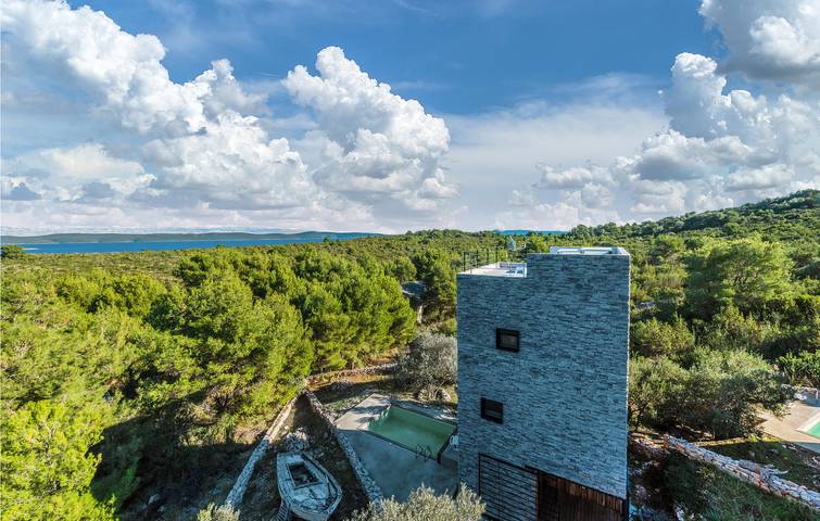 Reizendes Apartment mit einem Schlafzimmer, Pool, Terrasse und Zugang zum Strand in Dumboka Region Zadar, Sali