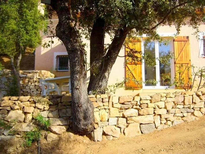 Casa de vacaciones para 4 personas, con vistas y jardín, Se admiten mascotas - 1