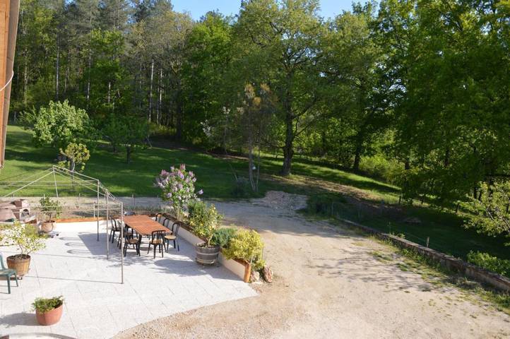Gîte pour 10 personnes, avec terrasse à Lisle-sur-Tarn - 4