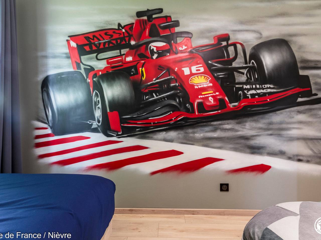 Maison proche circuit Magny-Cours avec garage moto et console in Magny-Cours, Nièvre
