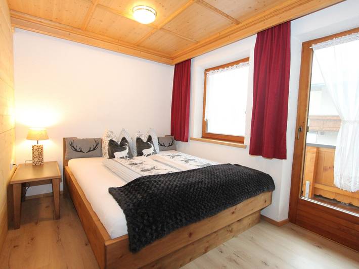 Ferienwohnung für 4 Personen, mit Balkon und Sauna sowie Garten im Zillertal - 3
