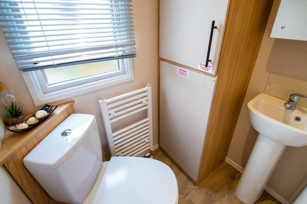 35 Redwood - Beauport Park, Hastings in Hastings, East Sussex