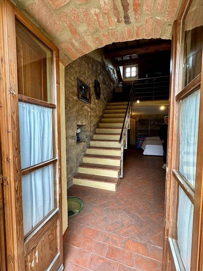 Gîte pour 4 personnes, avec vue et balcon dans Badia a Passignano - 3